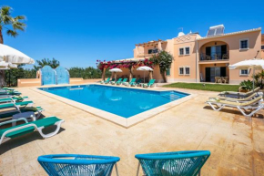 Отель Apartamentos Monte dos Avós, Albufeira  Албуфейра